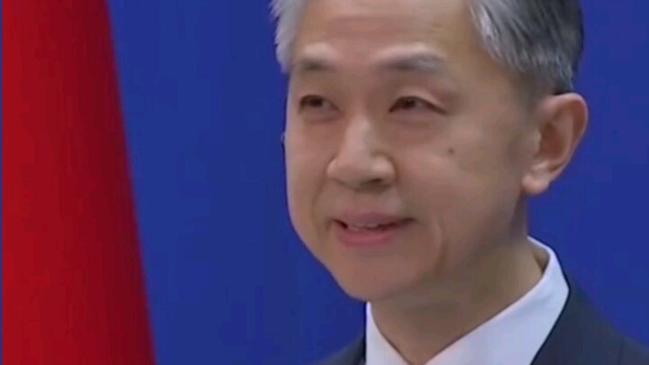 【Wang Wenbin】“Aku masih sangat menyukaimu, namun sayang sekali tak ada yang bisa membuktikan bahwa c