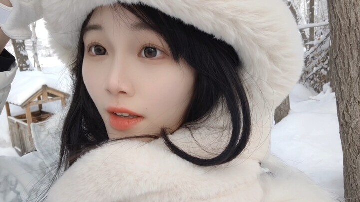 What do you do on a snowy day? I miss you so much.