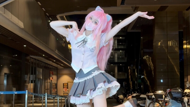 【Yuriniku】Xem hết loạt vũ đạo otaku đình đám những năm gần đây chỉ trong một nốt nhạc!