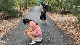 คนสวยเข้าห้องน้ำที่นี่ยังไง?