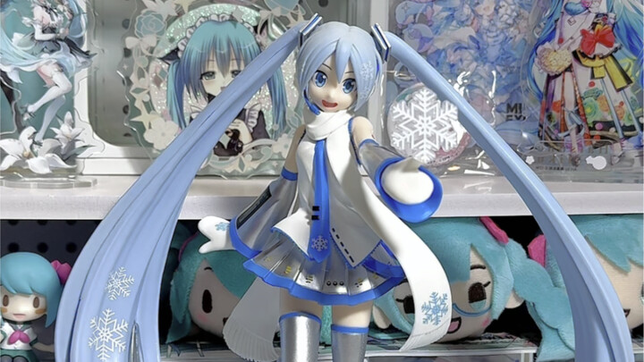 Unboxing Produk Snow Hatsune Soundscape