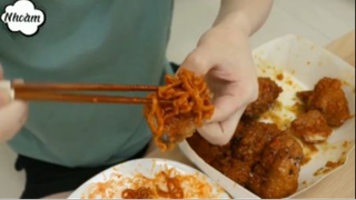 Mì xào và gà xốt chua ngọt phần cuối #mukbang