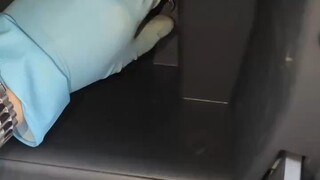 手套破了不会难受？废油怎么处理？