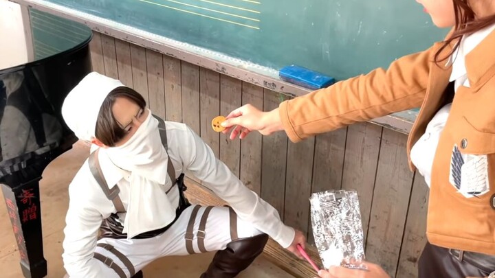 【进 击 的 兵 长 大 扫 除】