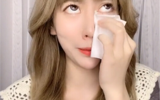 Ketika aku menghadiri pernikahan