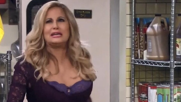 [2 Broke Girls] Seberapa hebat drama queen Sophie... S04E02