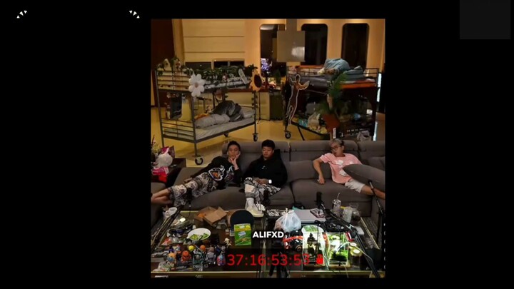 GURAISU DUA MODE😜