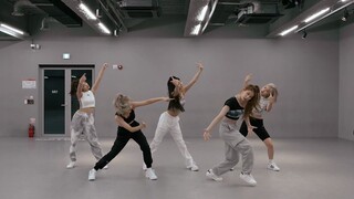 ถ้าอิทซี่แสดงคิทช์จะเป็นยังไงนะ? (Magic Choreography)