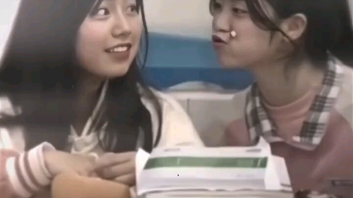 Dua Jiwa yang Menyenangkan