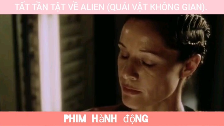 review phim hành động quái vật