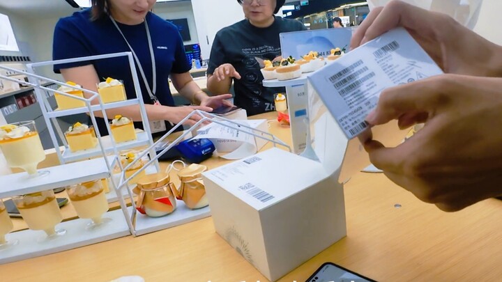 ซื้อ Huawei nova 14 Pro ให้แม่ แต่พนักงานกลับทำแบบนี้กับฉัน??