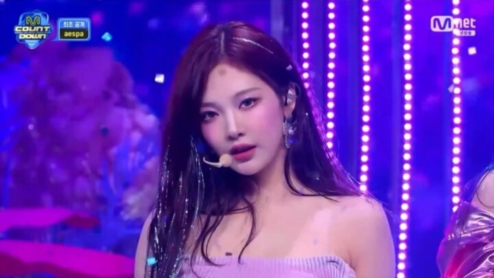 aespa’s First Stage Performance of “Supernova” | 240516