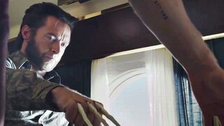 狼叔用骨爪阻止万磁王拿报纸，万磁王：想象下这是金属做的会怎样？