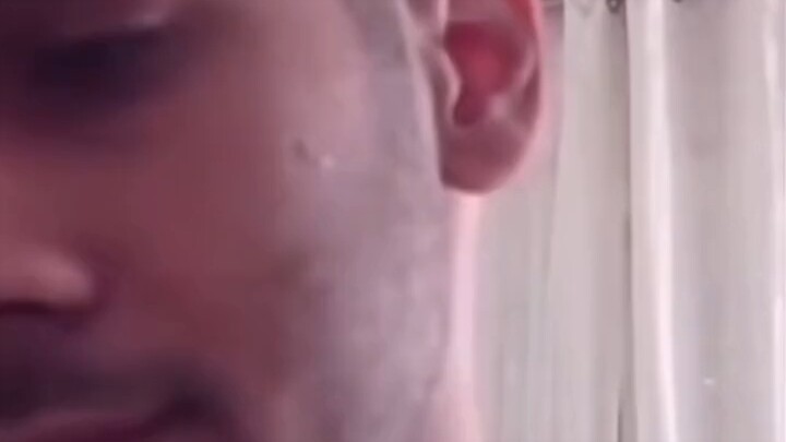 Công đức chưa đủ, dùng xu bù vào 🐒