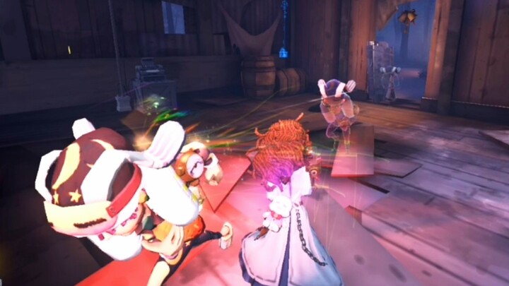 “Yang ganteng bukan aku, yang ganteng adalah keberanianku untuk menghadapi tantangan” 【Striker】