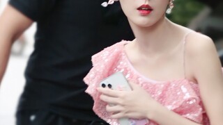 【张予曦】她有在认真的和你打招呼。