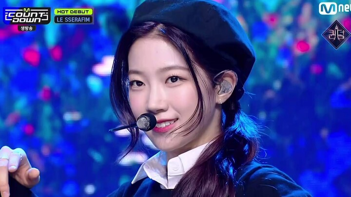 【4K LIVE】LE SSERAFIM – Blue Flame + FEARLESS (220505 Mnet M! Countdown)