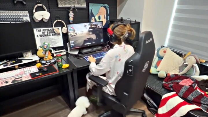 She says having a little dog to keep her company is all she needs…