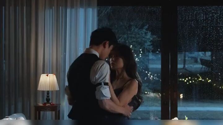 Batal tunangan,paman CEO yang posesif maju menikahi saya,