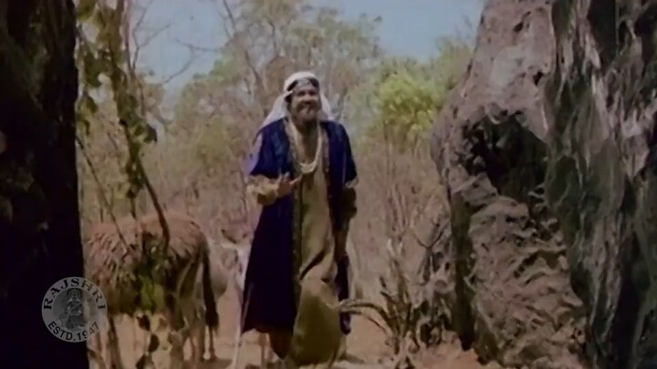 Khul ja sim sim viral Bollywood scene