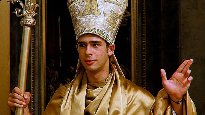 แค่ดึงเชือกเส้นเดียว คู่หูสุดซี้กลับพลิกชะตาได้เป็นพระสันตะปาปาองค์ใหม่โดยบังเอิญ ฮาจนตายเลย!