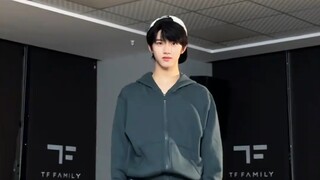 【จางฮันรุ่ย】โอ้พระเจ้า นี่คือระดับที่ไท่ซื่อเฟิงจวิ้นสามารถทำได้เหรอ?! การควบคุมที่แข็งแกร่งมาก การเ