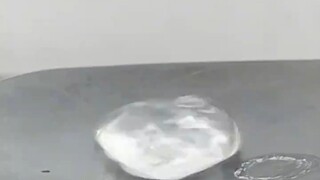 بعد تجفيف قطرة من ماء البحر