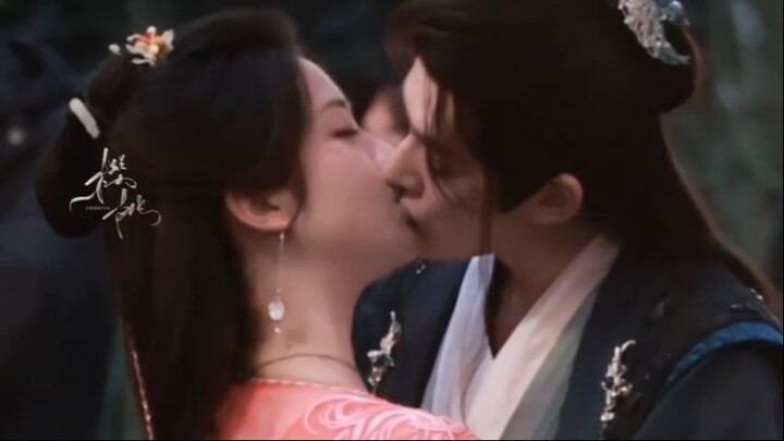 Kiss scene ~ 仙台有树 Love of the Divine Tree { Deng Wei/Xiang Hanzhi }
