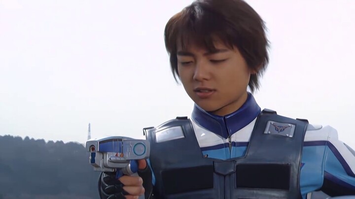 The monster asked Ultraman to destroy himself, but Ultraman refused!