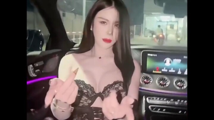 ngeri interior mobilnya