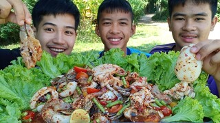 ตำทะเลเดือด กุ้ง หมึก ปู  กินตอนเที่ยงๆกับอากาศหนาวๆ