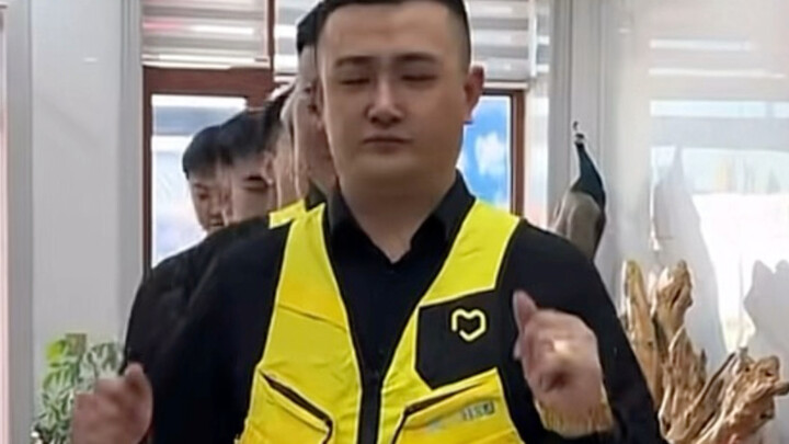 【TikTok】Video populer di internet: “Langkah tari Alfred benar-benar melampaui batas! Orang asing yan