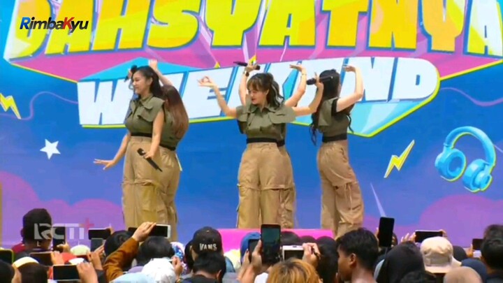 Chibi Chibi - Diam-diam Suka (Live Performance) At Dahsyatnya Weekend RCTI HD