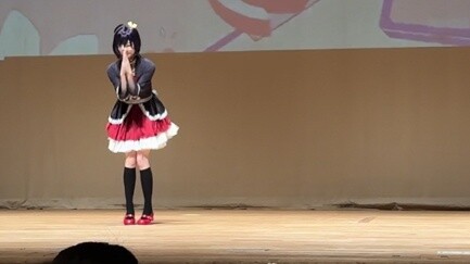 First time doing house dance at school...!