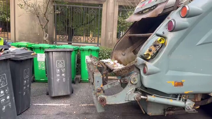 Magnetic Fumigation Waste Thermal Decomposition Power Generation Device