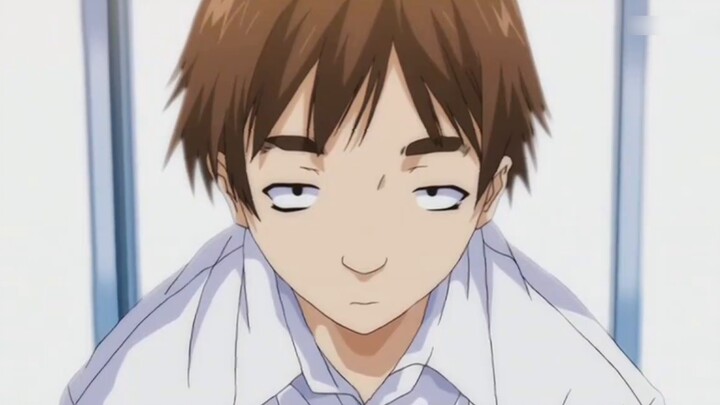 Self-production and self-sale! A beautiful girl in class who likes photography