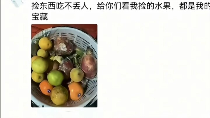 Nhặt đồ ăn không có gì xấu hổ