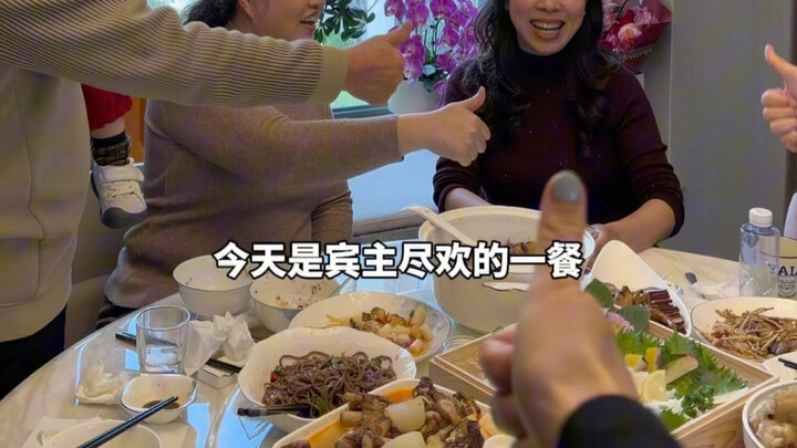 Tagging along with my in-laws for a visit! I got to enjoy Hubei cuisine again.