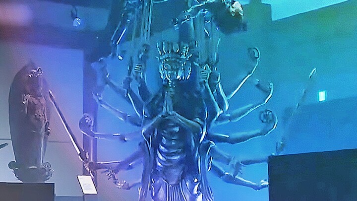 The most ruthless Thousand-Handed Guanyin—yet a man actually went up there to throw his life away, o