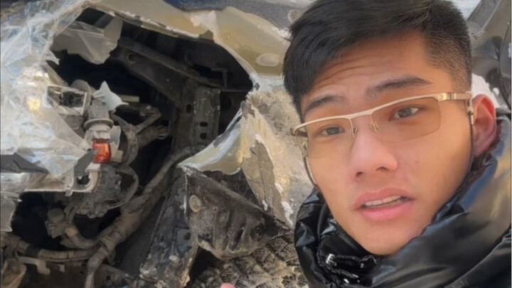 หลังจากชนกับนักขับหญิงที่ขับรถโดยไม่มีใบขับขี่ในคาซัคสถาน เธอก็ชวนฉันไปพักที่บ้านของเธอตอนกลางดึก!