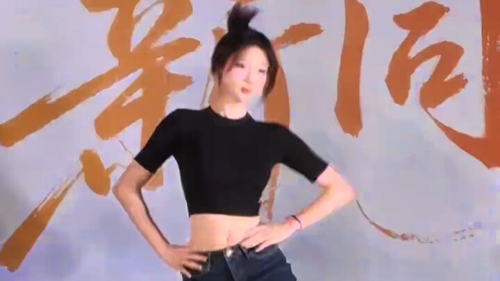 【苏州经贸职业技术学院】：丸子头学姐真的是泰裤辣。