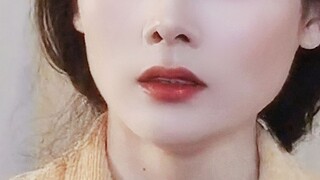 How stunning He Saifei was in her youth—far from the "mean mother-in-law" you might imagine! Her bea