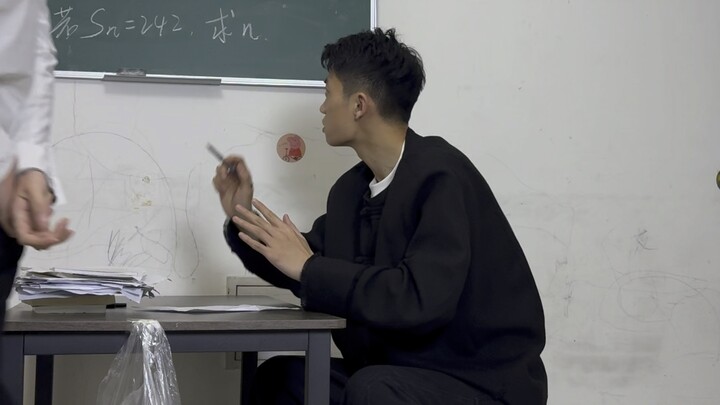 我去老师之间的博弈 汗流浃背了