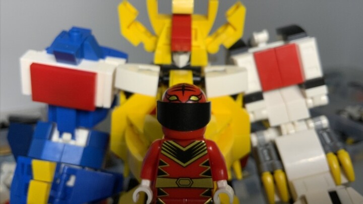 ไม่สามารถซื้อขนม Hyakju Sentai ได้ใช่ไหม? มาสร้างมันด้วย Building Block กันเถอะ