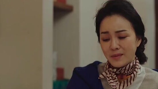 Sahabat terbaik adalah seseorang yang membantu Anda saat Anda berada dalam masa tersulit. Memberikan