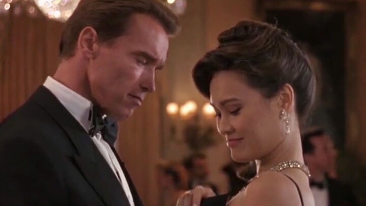 【Chú Ngưu】Vợ của anh chàng bị gã đàn ông tồi lừa dối, con gái lại bị bọn khủng bố bắt cóc, đành phải