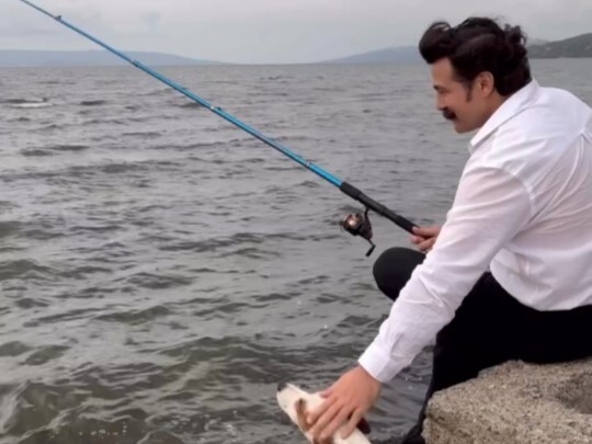 Master-Level Fishing Trainer