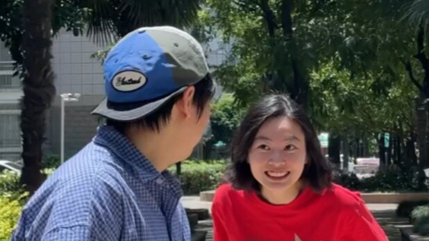 لعبنا ألعاب الطفولة مع الأصدقاء! 123 خشب؟ رمي الحجرة؟! ماتت من الضحك……