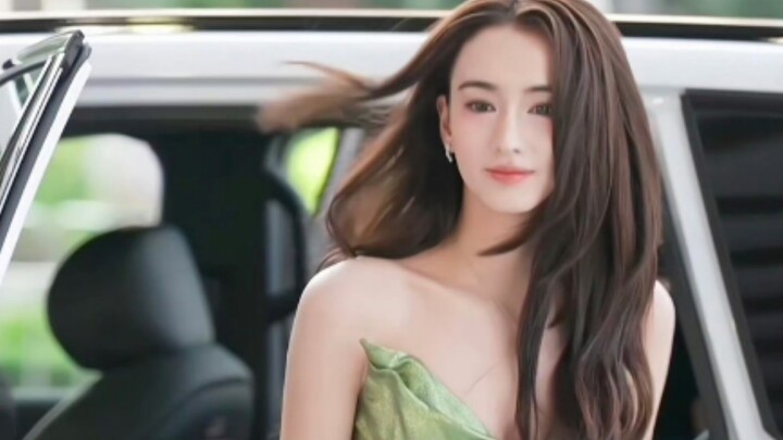 At Scream Night, Li Wandan’s exit shot is legendary—so full of that classic Taiwanese drama’s ethere