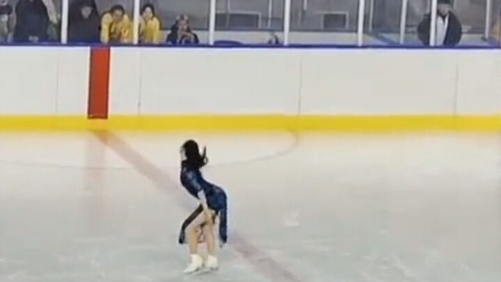 The scariest thing about the sports day? Once these girls step onto the field, they’re instant game-